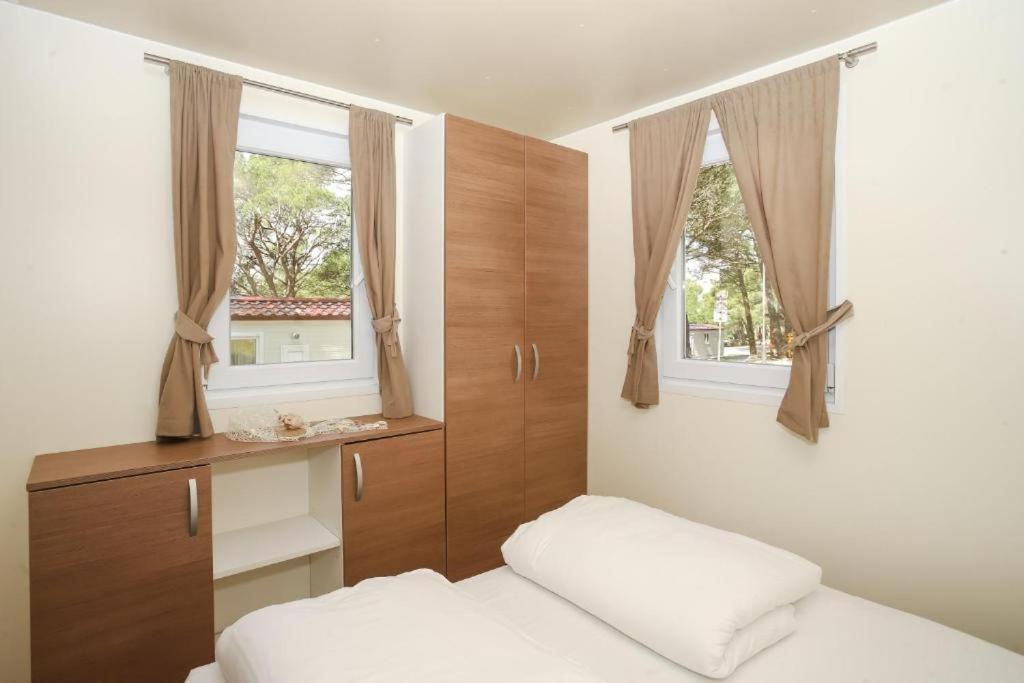 Mobile Homes&Bungalows Basko Polje Baška Voda Zewnętrze zdjęcie