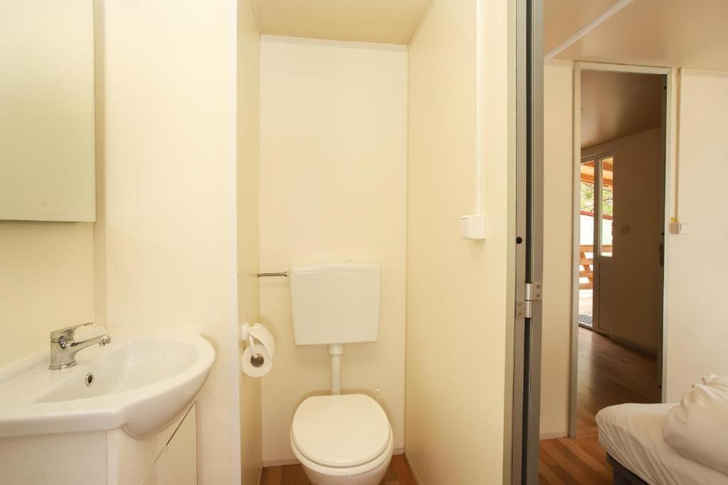Mobile Homes&Bungalows Basko Polje Baška Voda Zewnętrze zdjęcie
